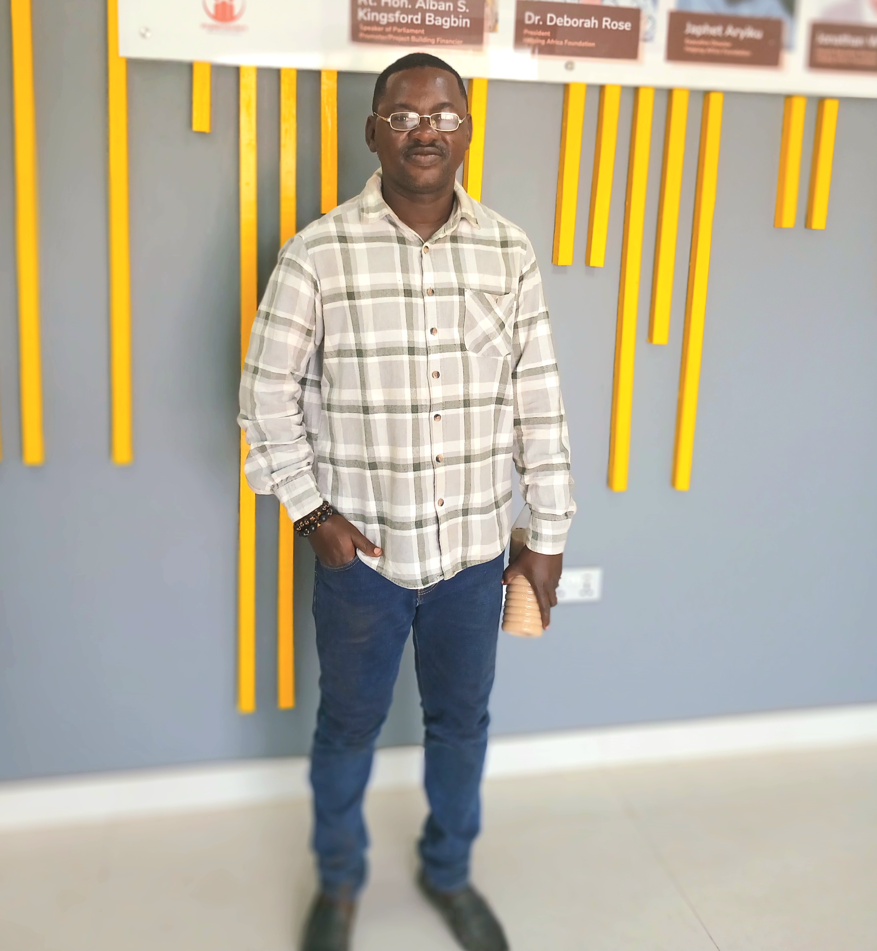 AMERICA'S DUAL APPROACH: WAR AND DIPLOMACY IN INTERNATIONAL RELATIONS